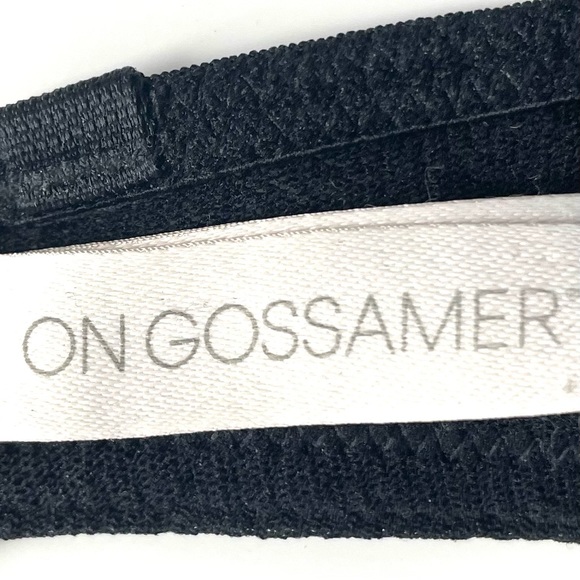 ON GROSSAMER Three Underwire Lightly Lined Bra. - Picture 5 of 6